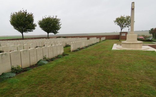 Ansicht der Kriegsgräberstätte Boisleux St.Marc
