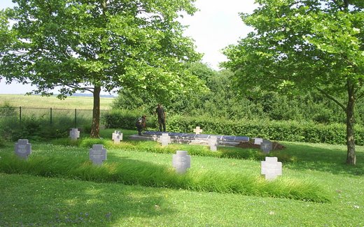 Ansicht der Kriegsgräberstätte Bisping