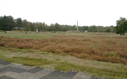 Ansicht der Kriegsgräberstätte Bergen - Belsen, KZ - Gedenkstätte