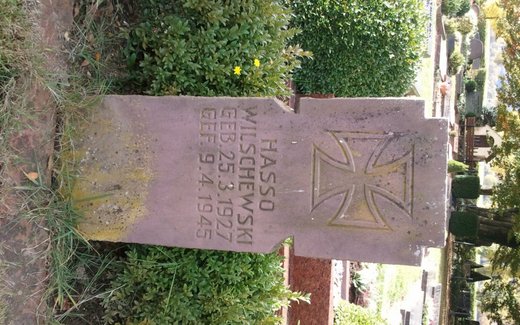 Ansicht der Kriegsgräberstätte Boffzen, Ev.- luth. Friedhof