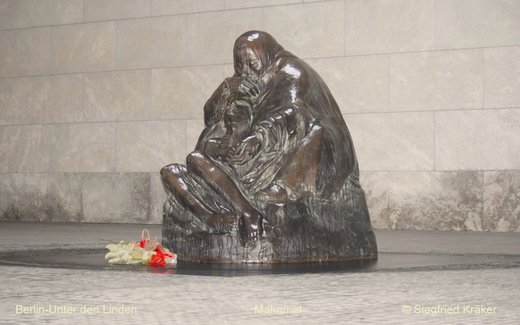 Ansicht der Kriegsgräberstätte Berlin-Mitte, Neue Wache