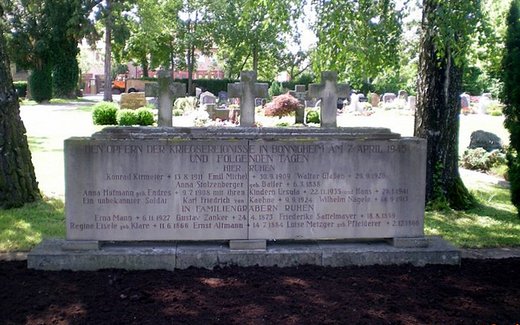 Ansicht der Kriegsgräberstätte Bönnigheim, Gemeindefriedhof
