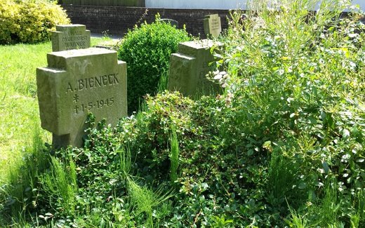 Ansicht der Kriegsgräberstätte Berne, Ev.-  luth. Friedhof