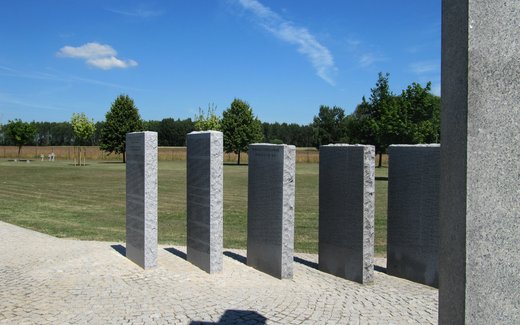 Ansicht der Kriegsgräberstätte Pulawy