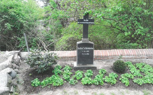 Ansicht der Kriegsgräberstätte Blowatz, kirchlicher Friedhof Dreveskirchen - Kriegsgräberstätte