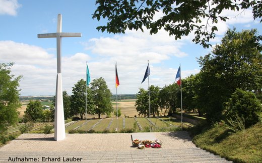 Ansicht der Kriegsgräberstätte Berneuil