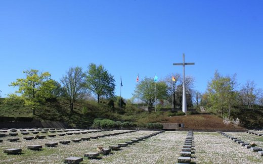 Ansicht der Kriegsgräberstätte Berneuil