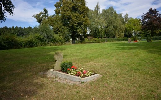 Ansicht der Kriegsgräberstätte Blomberg-Cappel