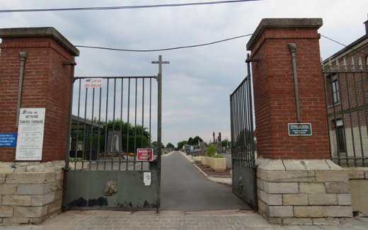 Ansicht der Kriegsgräberstätte Bethune