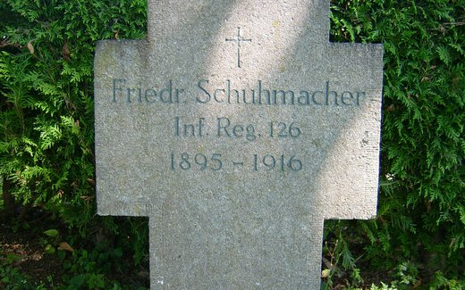 Ansicht der Kriegsgräberstätte Bitz, Gemeindefriedhof