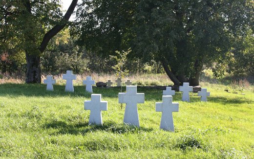 Ansicht der Kriegsgräberstätte Habichtsau