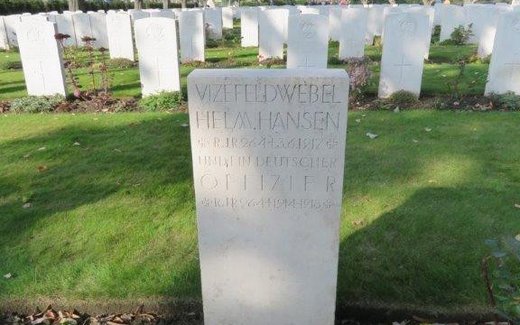 Ansicht der Kriegsgräberstätte Boesinghe