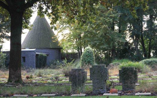 Ansicht der Kriegsgräberstätte Bensheim-Auerbach, Soldatenfriedhof