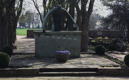 Ansicht der Kriegsgräberstätte Bad Nauheim, Fdh. am Deutergraben