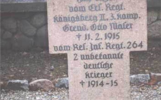 Ansicht der Kriegsgräberstätte Bajtkowo Kirche