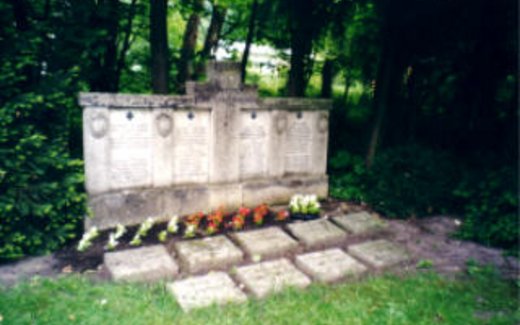 Ansicht der Kriegsgräberstätte Bielefeld-Brackwede-Kath. Friedhof