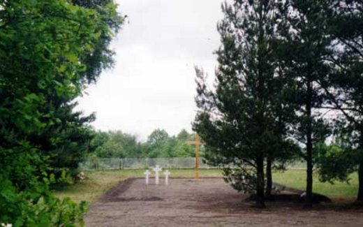 Ansicht der Kriegsgräberstätte Macikai