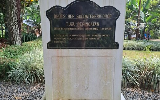 Ansicht der Kriegsgräberstätte Arca-Cikopo-Selatan