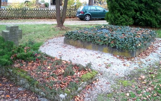 Ansicht der Kriegsgräberstätte Badenhausen, Ev.- luth. Friedhof