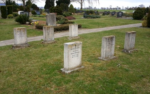 Ansicht der Kriegsgräberstätte Banteln, Ev.-luth. Gemeindefriedhof