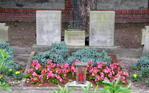 Ansicht der Kriegsgräberstätte Börger, Kath. Friedhof