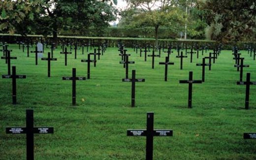 Ansicht der Kriegsgräberstätte Billy-Berclau