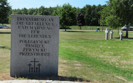 Ansicht der Kriegsgräberstätte Pulawy