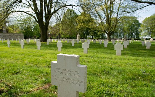 Ansicht der Kriegsgräberstätte Cambrai