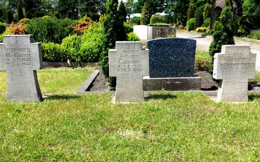 Ansicht der Kriegsgräberstätte Bockhorn, Ev.-luth. Friedhof
