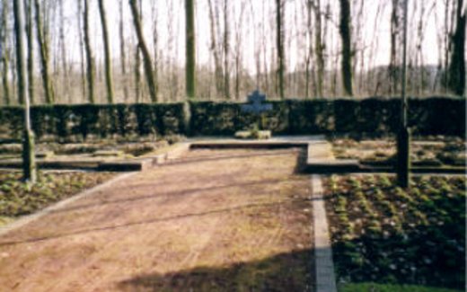 Ansicht der Kriegsgräberstätte Bergkamen-Weddinghofen-Kommunalfriedhof